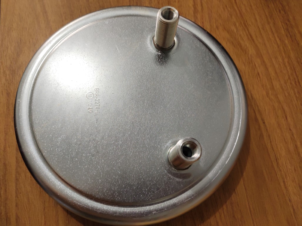 Banho de zinco parado: solução ideal para peças grandes ou delicadas
