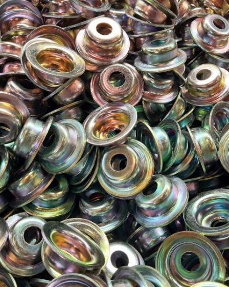 Zincagem amarela: proteção anticorrosiva com alta performance industrial